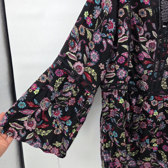 Avenue Bohemian Print Top 26/28 Black Paisley Daisy Lace Trim Bell Sleeve Boho - Picture 2 of 8